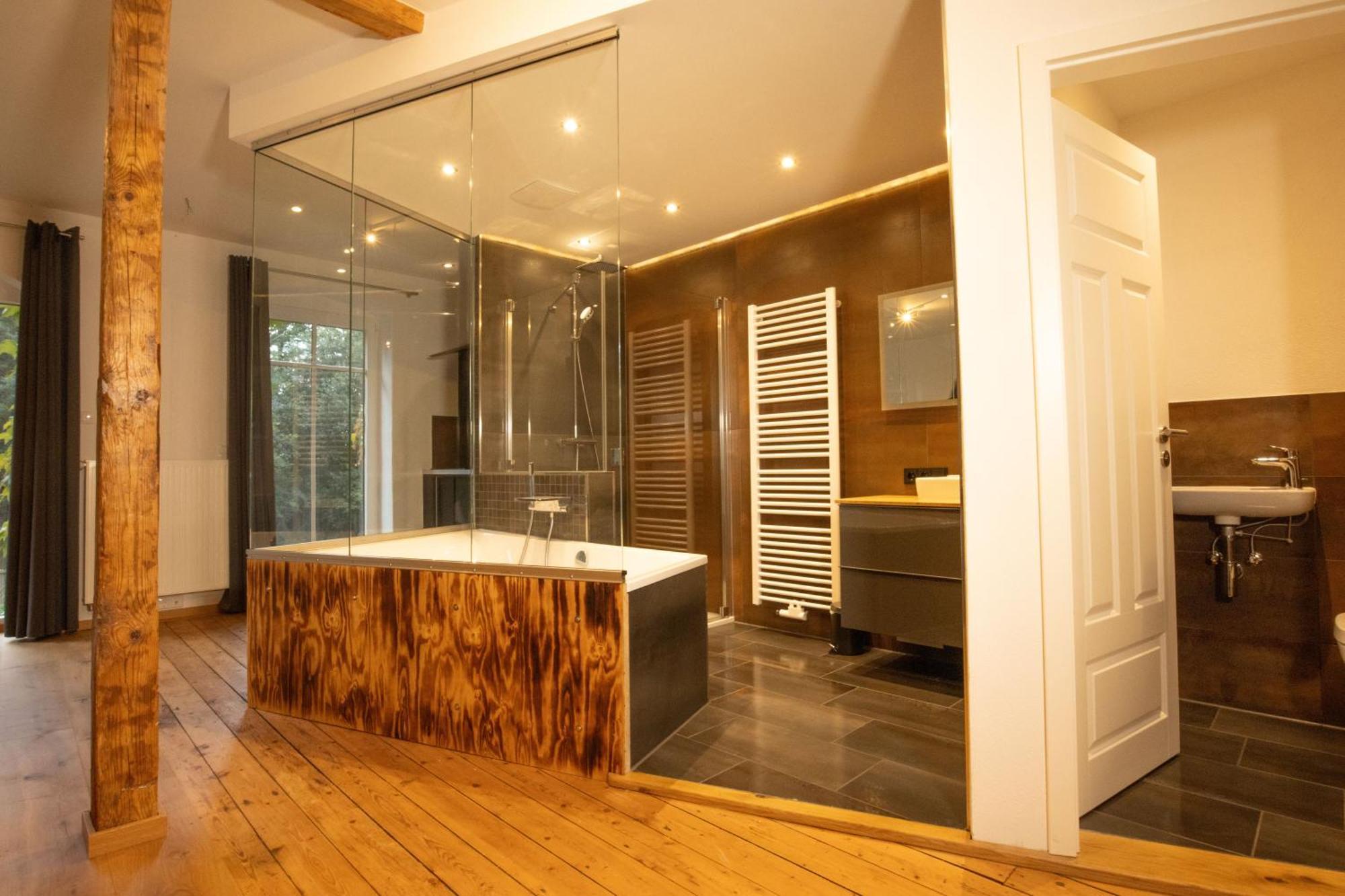 Loft Apartment Mit Grosser Badewanne A Mugeln エクステリア 写真