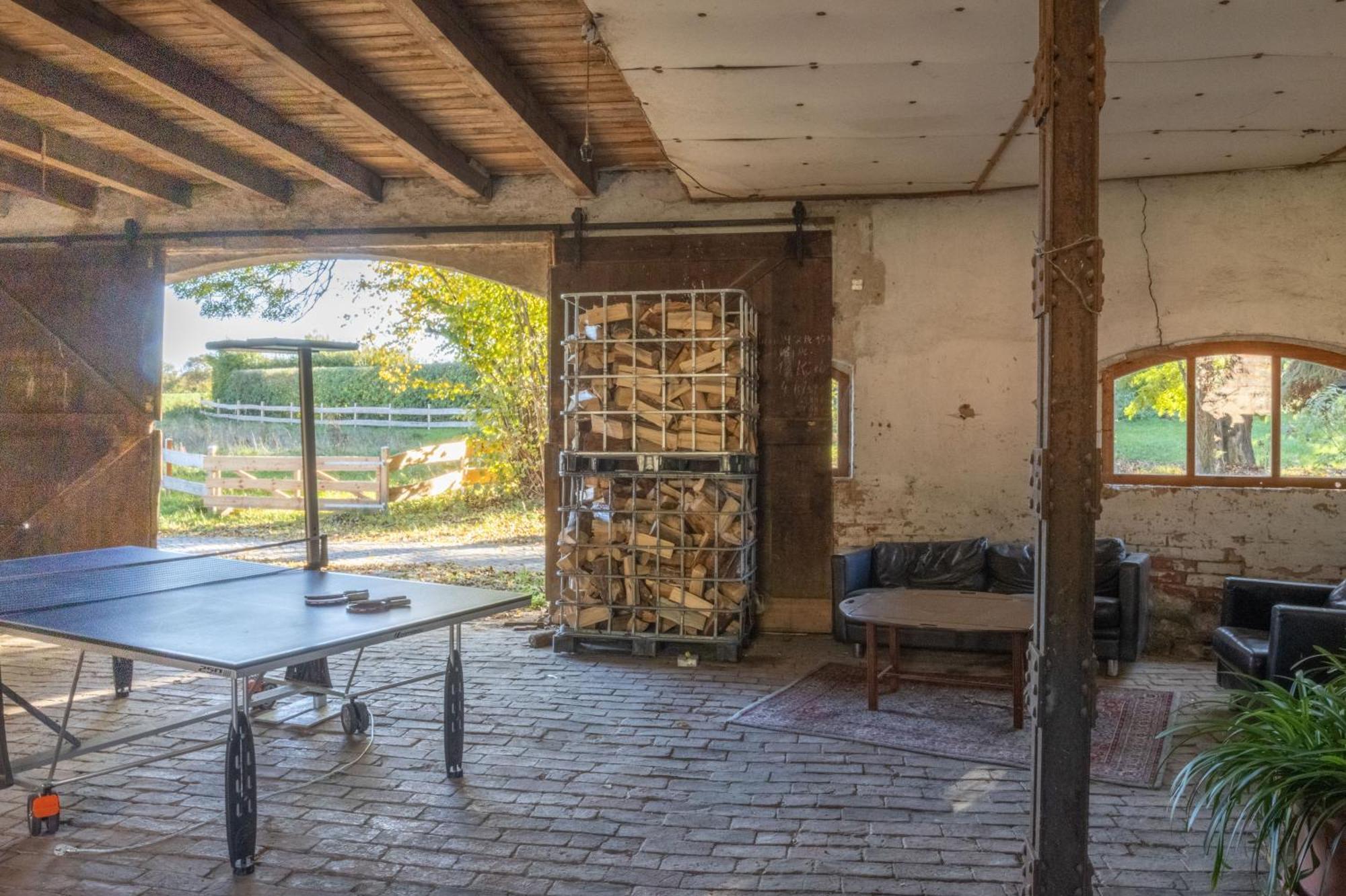 Loft Apartment Mit Grosser Badewanne A Mugeln エクステリア 写真